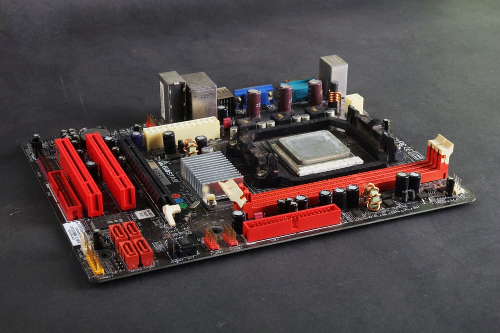 How Much Does It Cost To Replace Motherboard In 2023